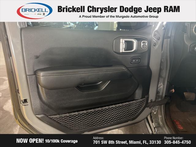 used 2022 Jeep Gladiator car, priced at $35,581