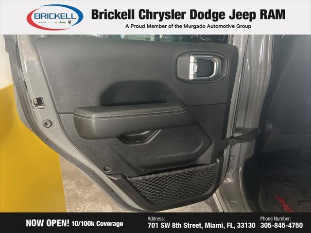 used 2022 Jeep Gladiator car, priced at $35,581