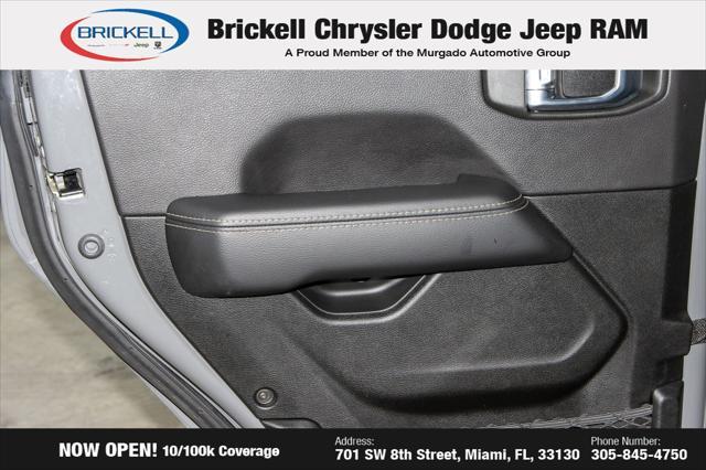 used 2022 Jeep Gladiator car, priced at $32,161