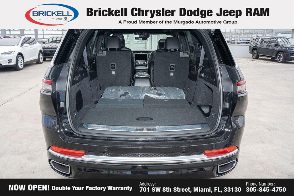 new 2025 Jeep Grand Cherokee L car, priced at $54,585