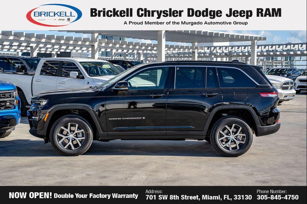 new 2025 Jeep Grand Cherokee car, priced at $41,681