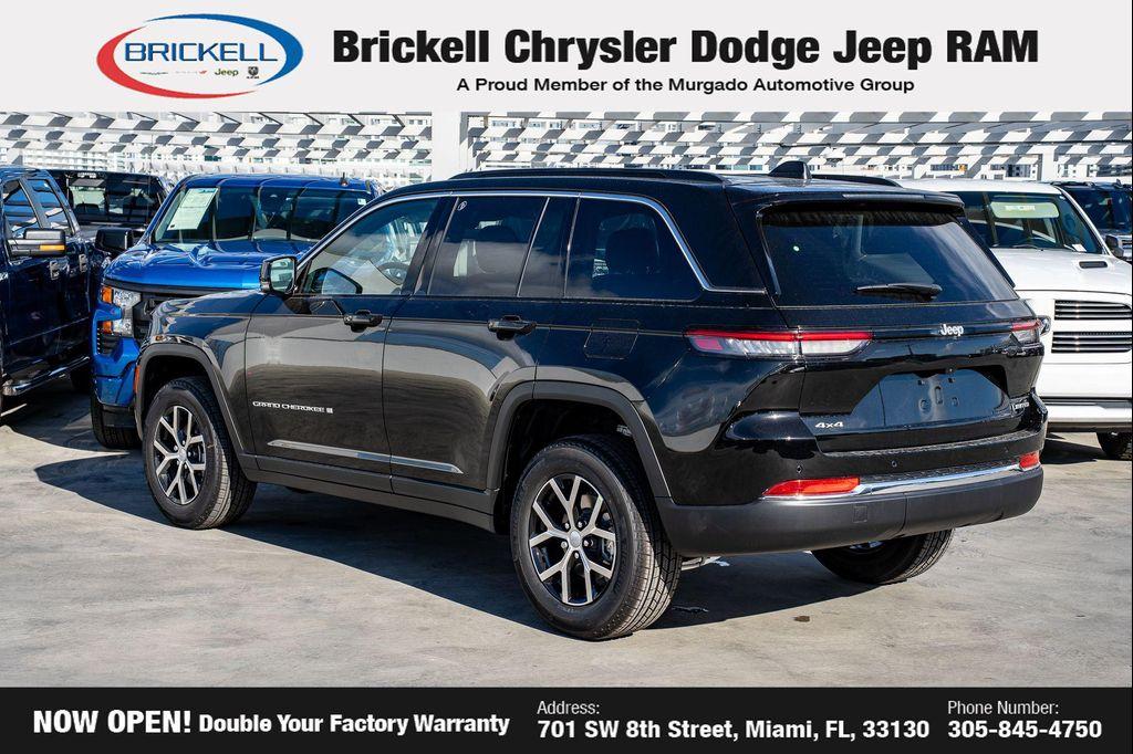 new 2025 Jeep Grand Cherokee car, priced at $41,681