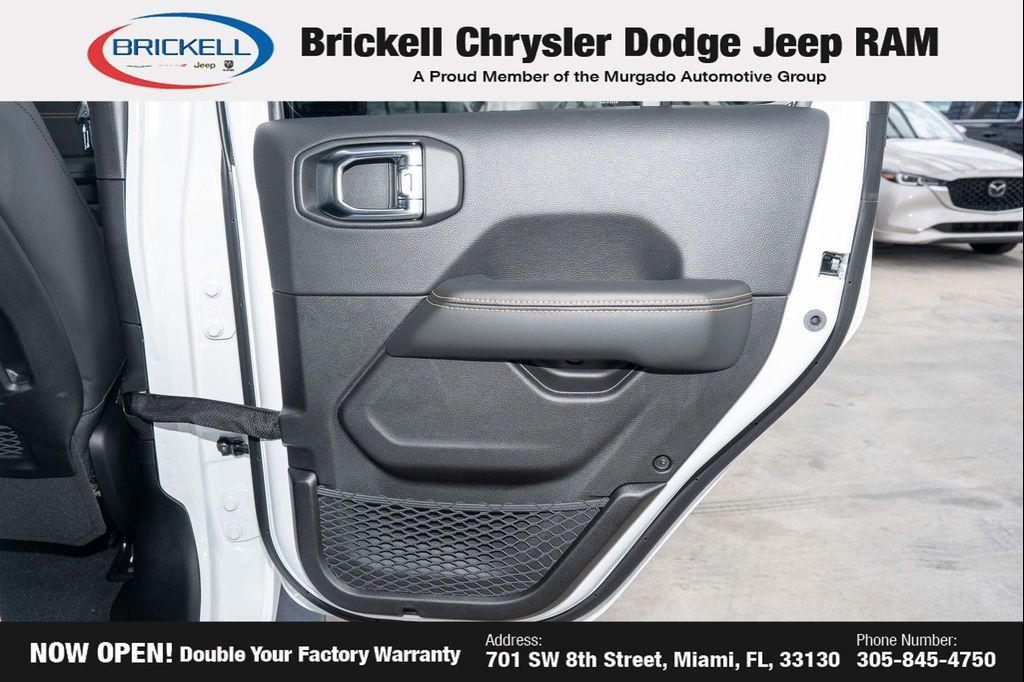 new 2025 Jeep Wrangler car, priced at $99,374