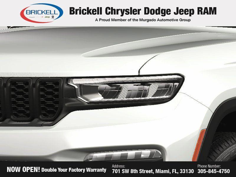 new 2025 Jeep Grand Cherokee car, priced at $43,784