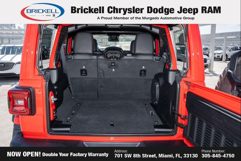 new 2025 Jeep Wrangler car, priced at $99,306