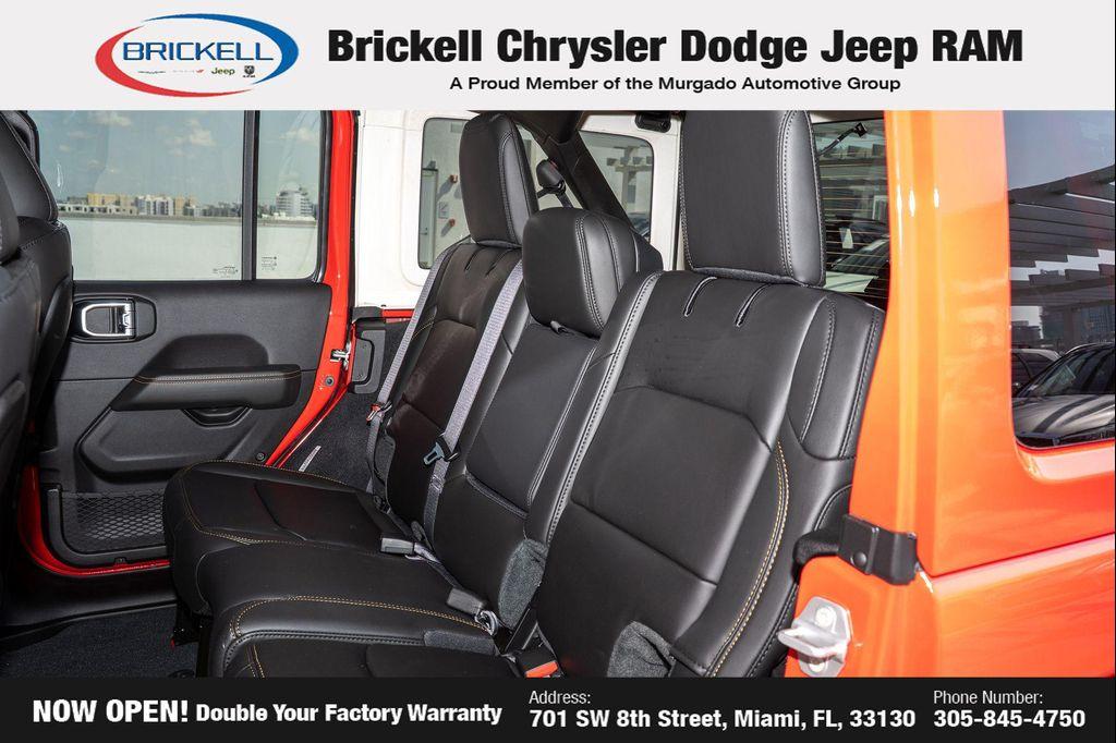 new 2025 Jeep Wrangler car, priced at $99,306