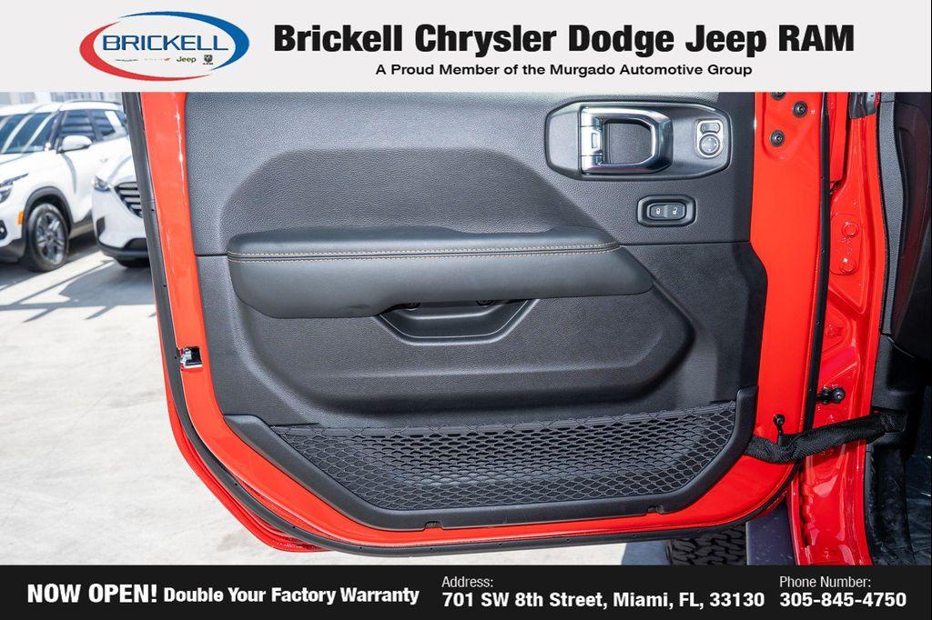 new 2025 Jeep Wrangler car, priced at $99,306