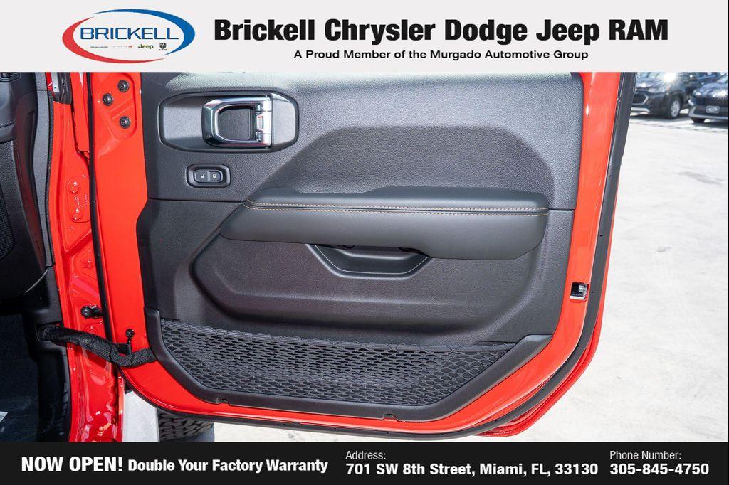 new 2025 Jeep Wrangler car, priced at $99,306