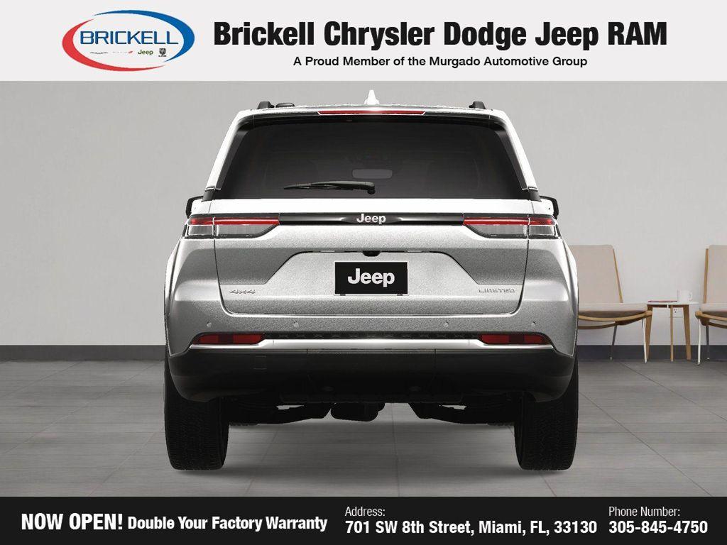 new 2025 Jeep Grand Cherokee car, priced at $39,117