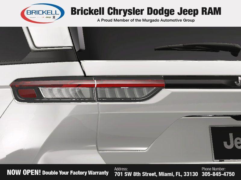 new 2025 Jeep Grand Cherokee car, priced at $33,910