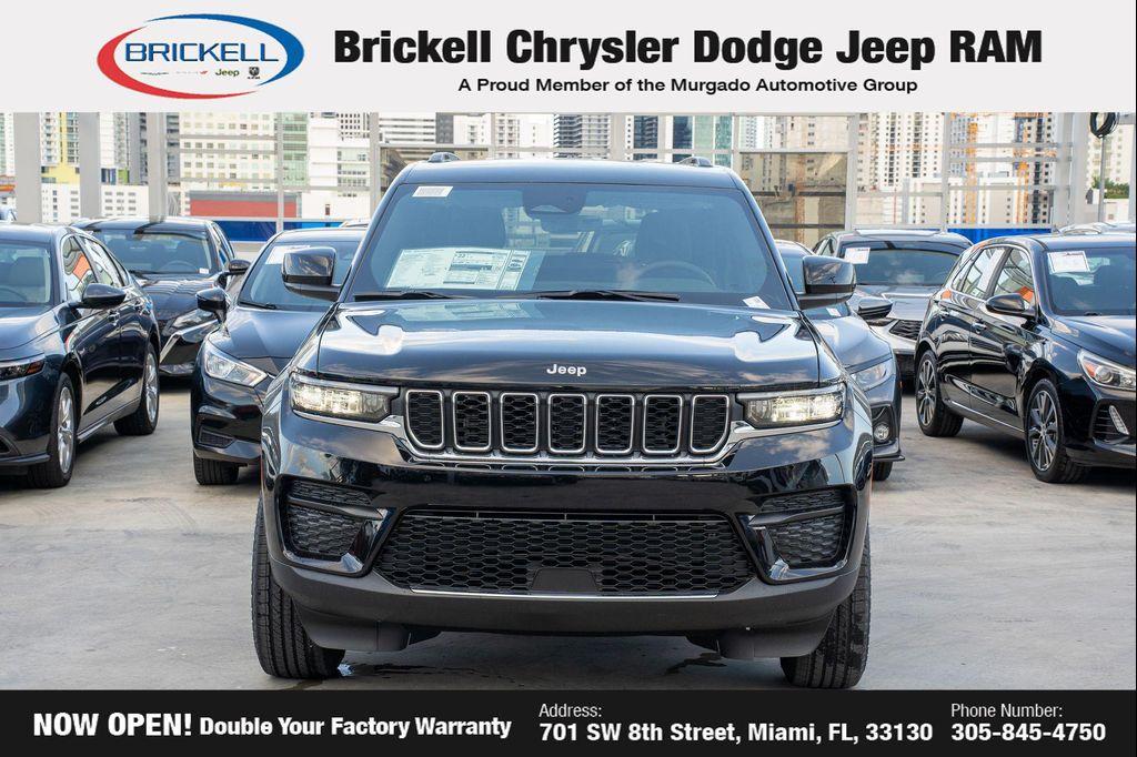 new 2025 Jeep Grand Cherokee car, priced at $32,029
