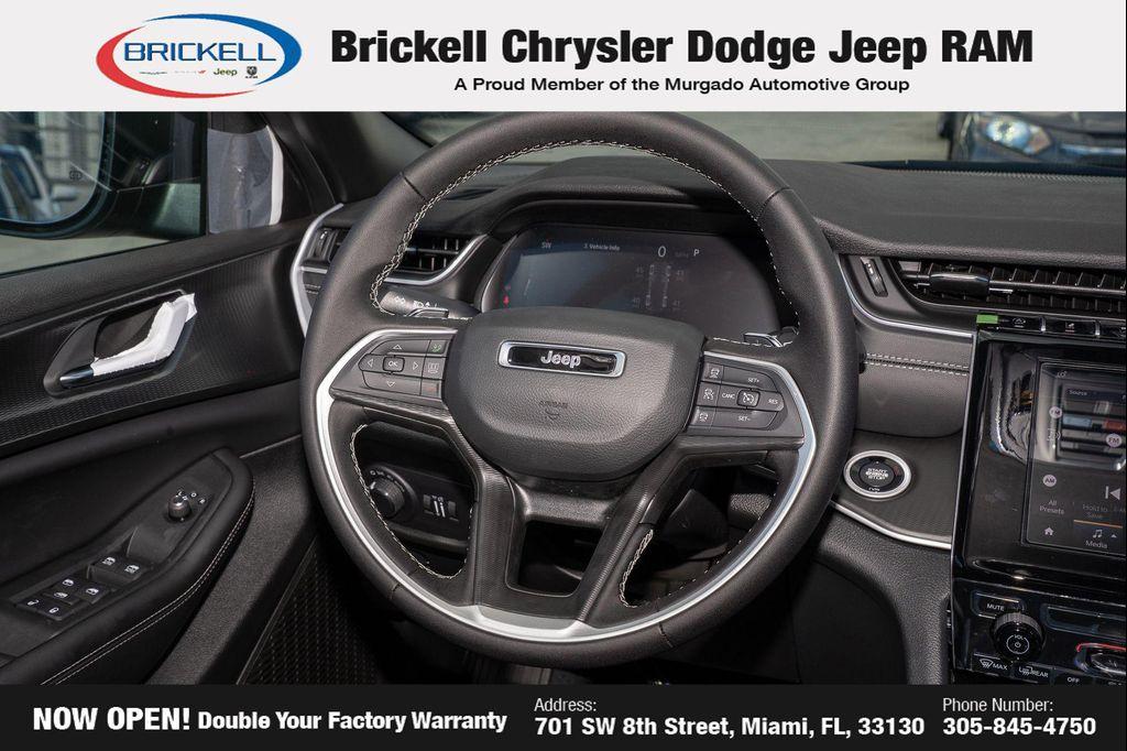 new 2025 Jeep Grand Cherokee car, priced at $32,029