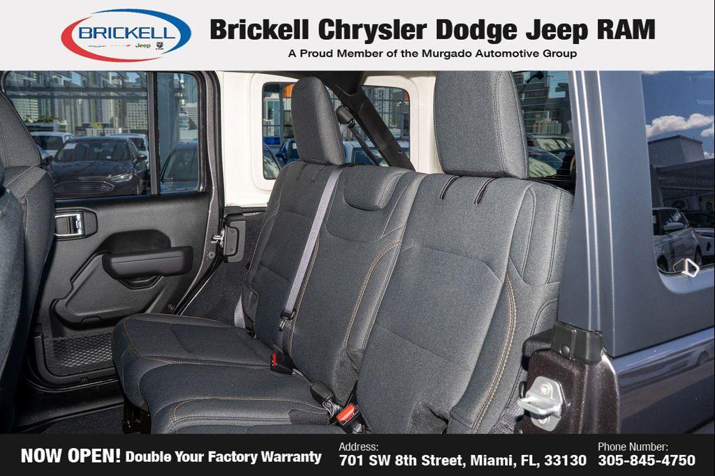 new 2025 Jeep Wrangler car, priced at $45,168