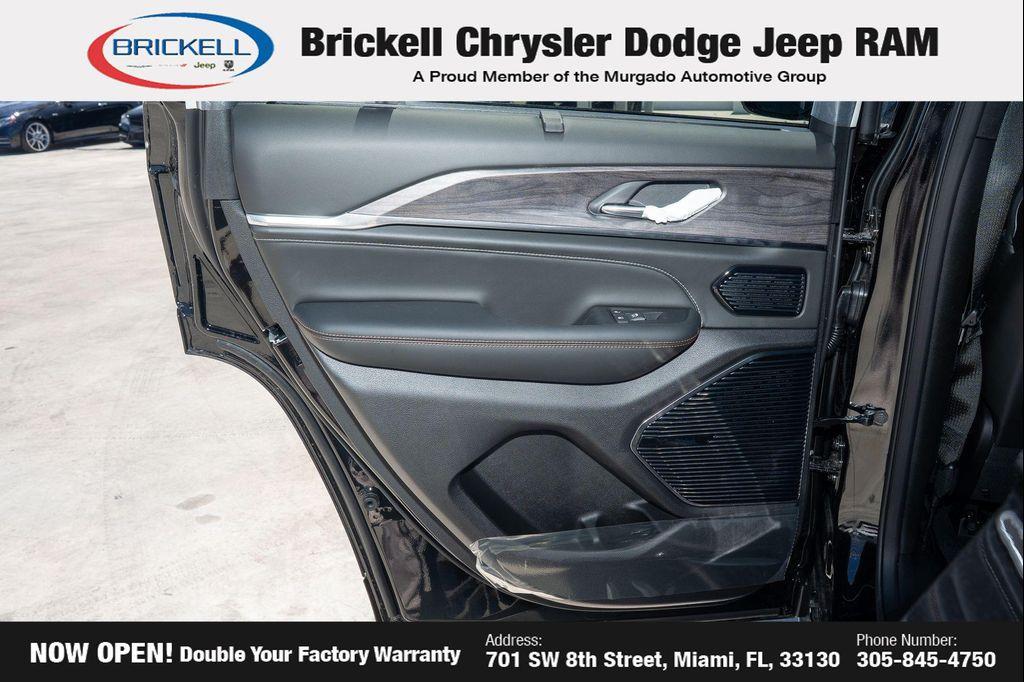 new 2025 Jeep Grand Cherokee 4xe car, priced at $67,654