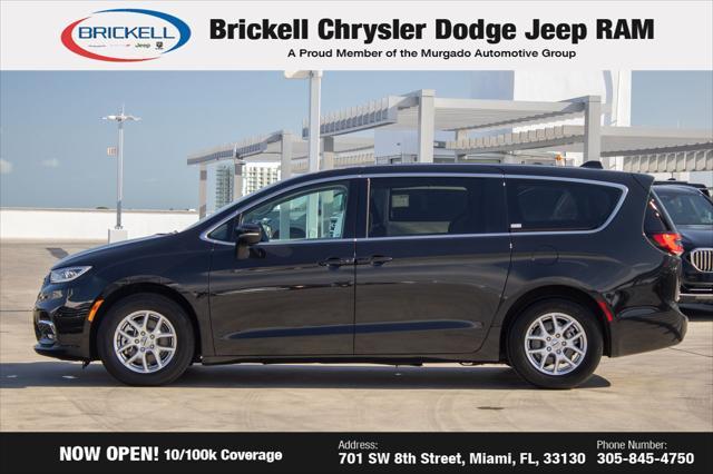 used 2023 Chrysler Pacifica car, priced at $23,064