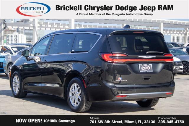 used 2023 Chrysler Pacifica car, priced at $23,064