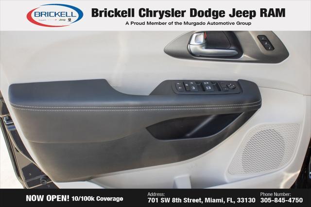 used 2023 Chrysler Pacifica car, priced at $23,064