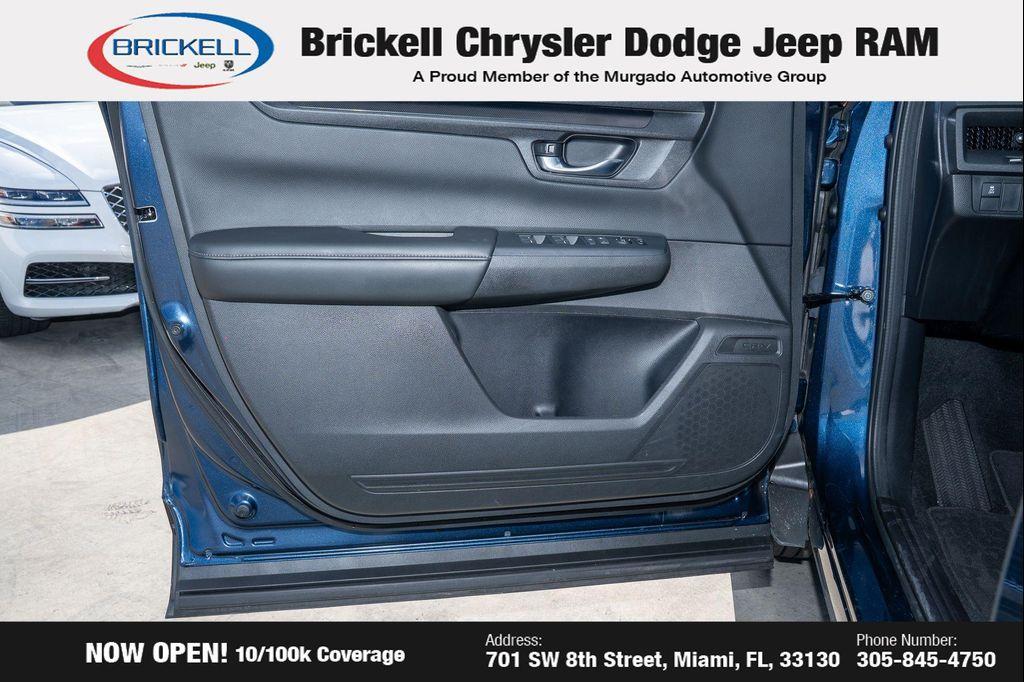 used 2025 Honda CR-V car, priced at $27,000