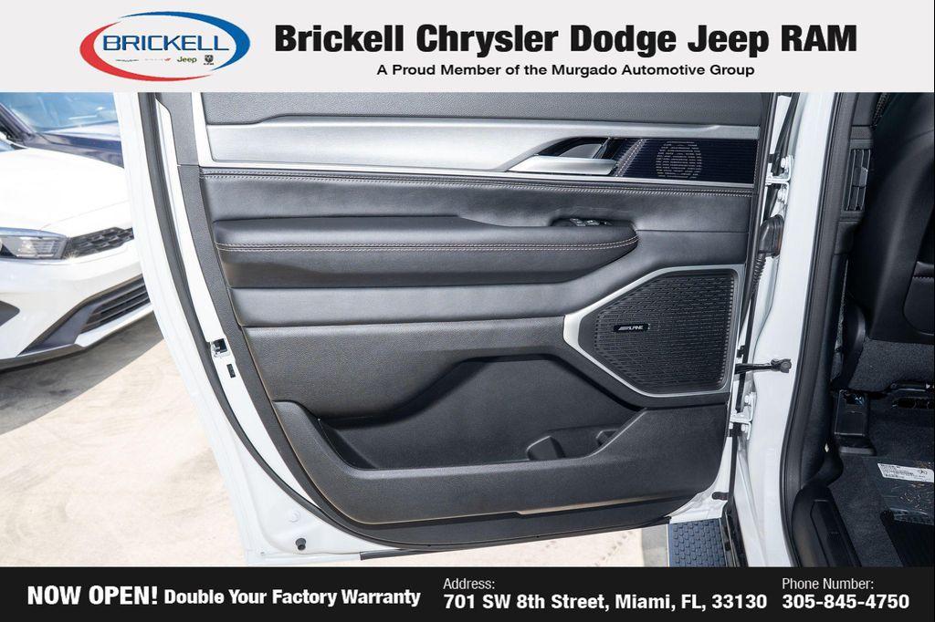 new 2025 Jeep Wagoneer L car, priced at $72,608