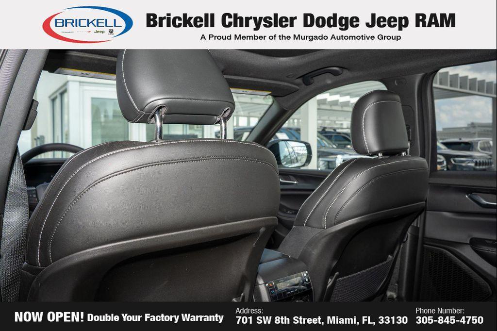 new 2025 Jeep Grand Cherokee L car, priced at $38,077