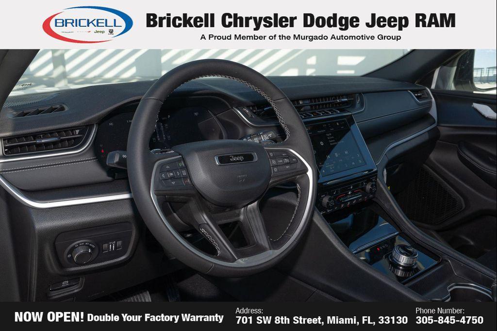 new 2025 Jeep Grand Cherokee car, priced at $30,660
