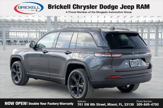 new 2025 Jeep Grand Cherokee car, priced at $43,990