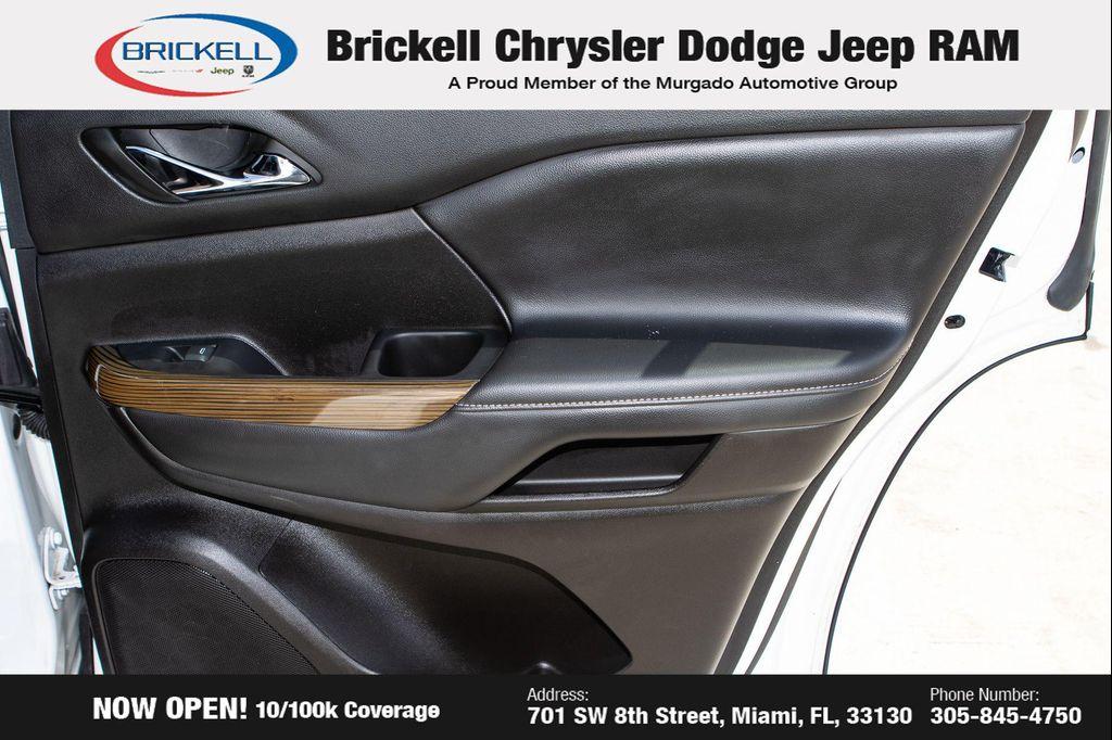 used 2023 GMC Acadia car, priced at $21,025