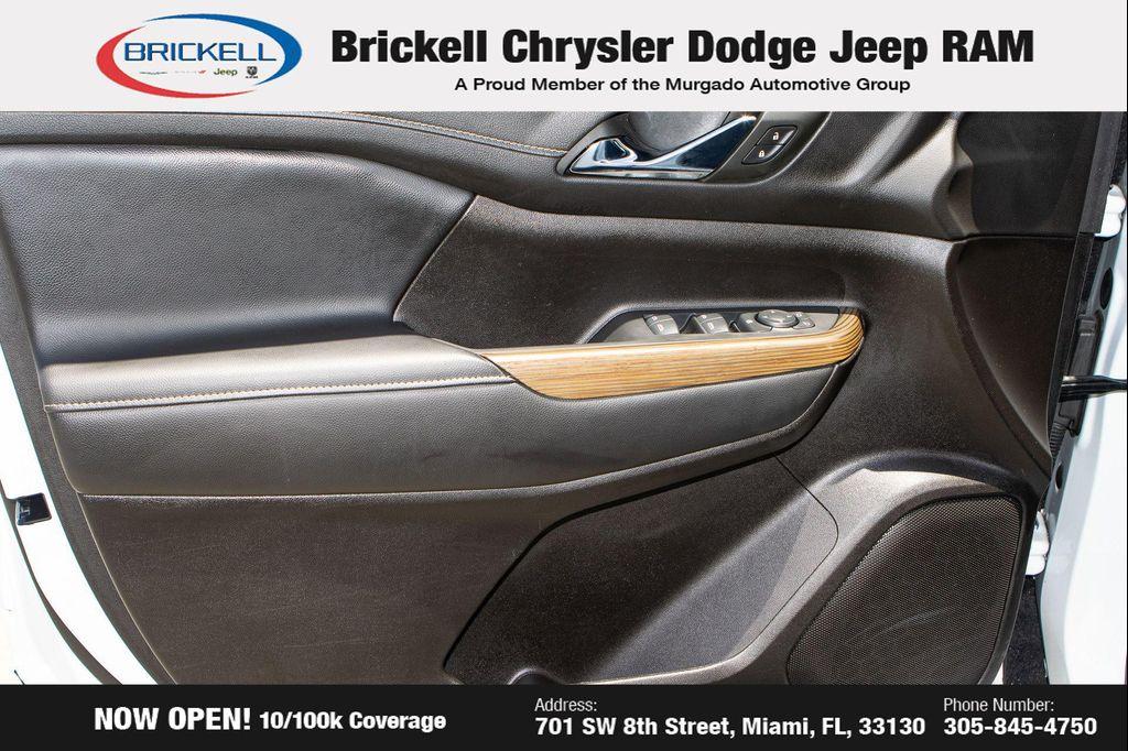 used 2023 GMC Acadia car, priced at $21,025