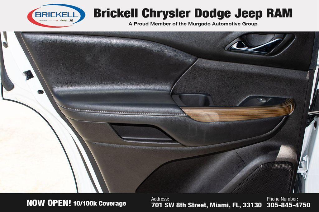 used 2023 GMC Acadia car, priced at $21,025