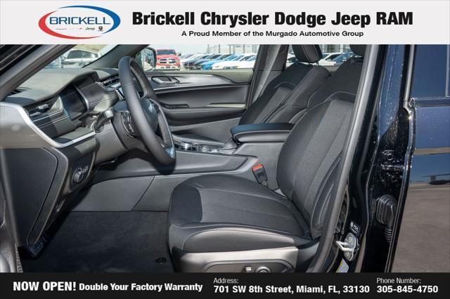 new 2025 Jeep Grand Cherokee car, priced at $35,195