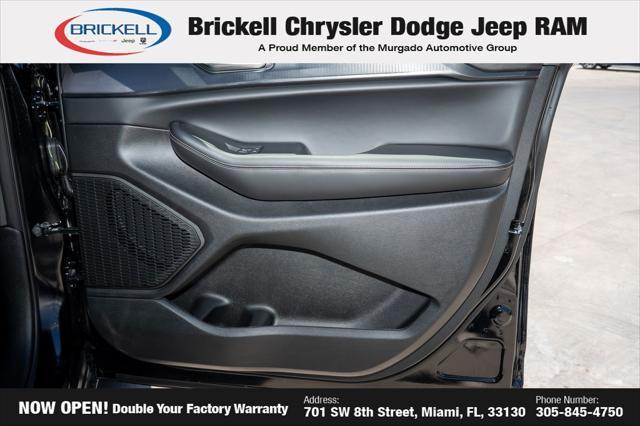 new 2025 Jeep Grand Cherokee car, priced at $35,195