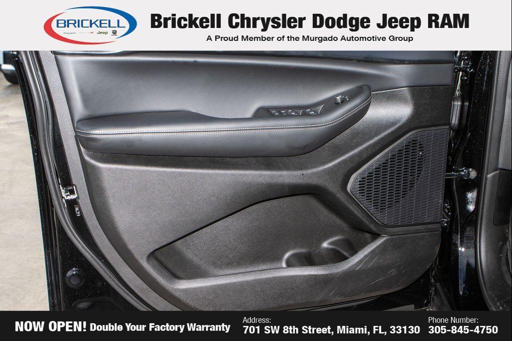 new 2025 Jeep Grand Cherokee L car, priced at $42,188