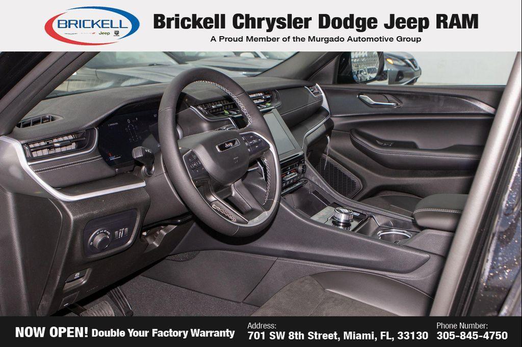 new 2025 Jeep Grand Cherokee L car, priced at $42,188
