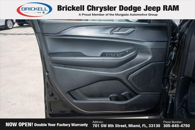 new 2025 Jeep Grand Cherokee L car, priced at $30,692