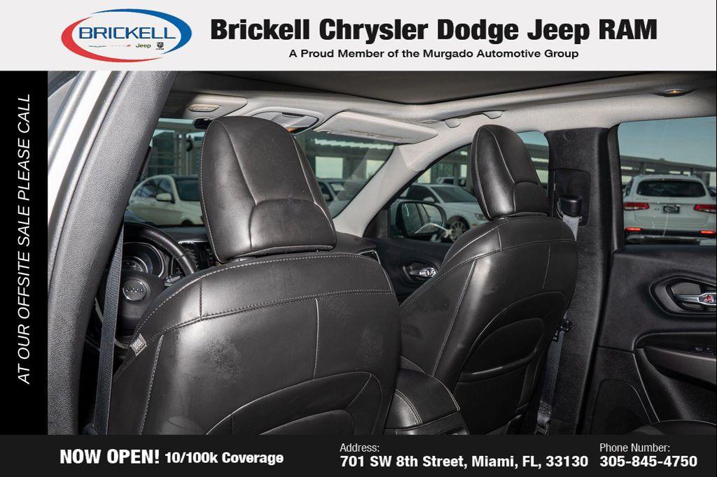 used 2019 Jeep Cherokee car, priced at $15,299