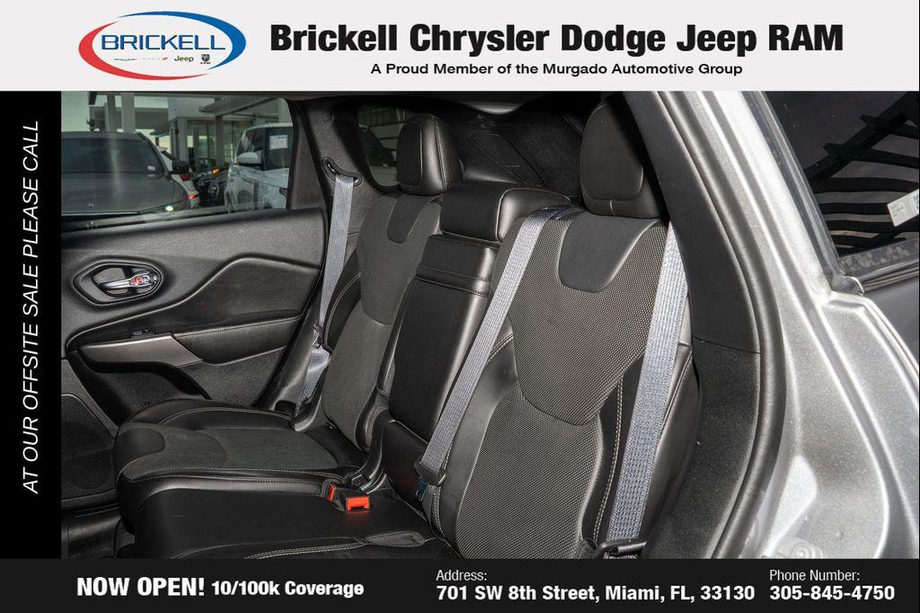used 2019 Jeep Cherokee car, priced at $15,299