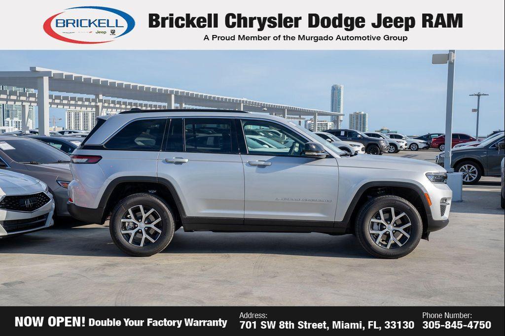 new 2025 Jeep Grand Cherokee car, priced at $35,282