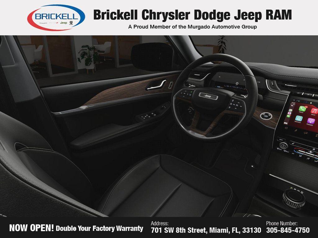 new 2025 Jeep Grand Cherokee car, priced at $35,282