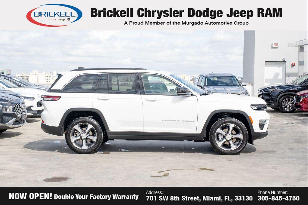 new 2025 Jeep Grand Cherokee car, priced at $46,505