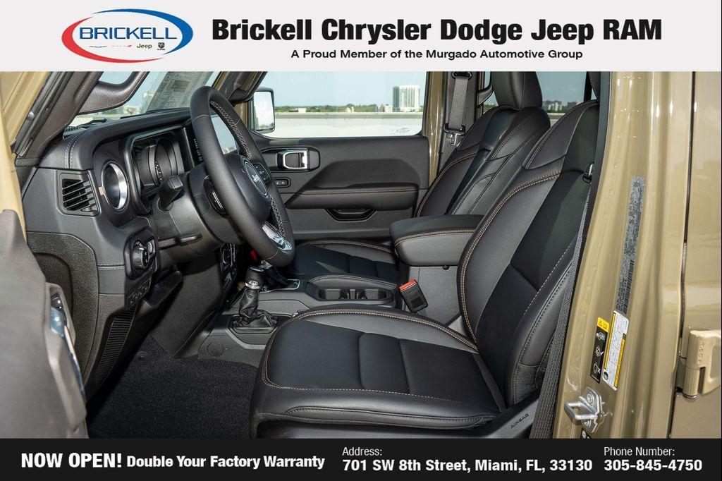 new 2025 Jeep Gladiator car, priced at $46,482