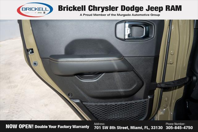 new 2025 Jeep Gladiator car, priced at $46,482