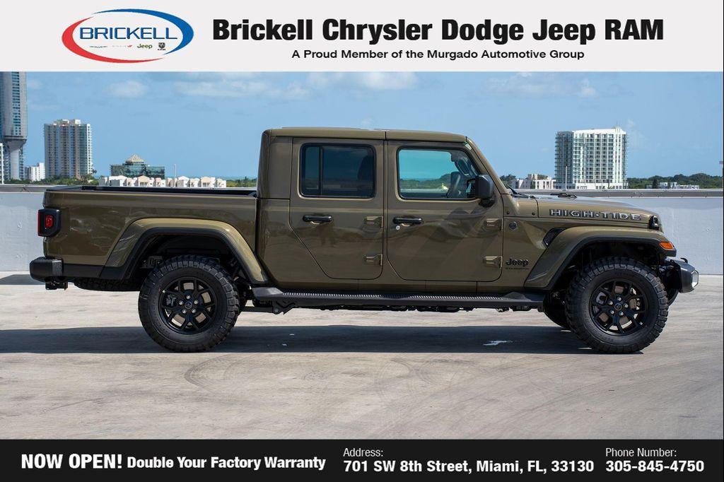new 2025 Jeep Gladiator car, priced at $46,482