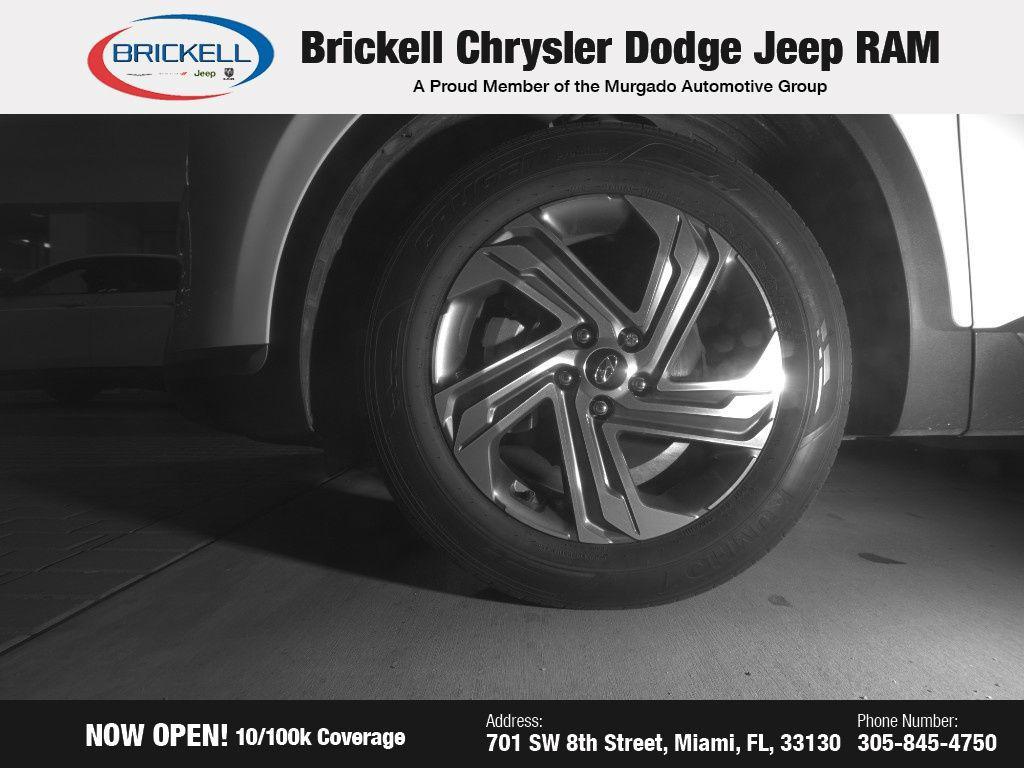 used 2023 Hyundai Santa Fe car, priced at $21,685