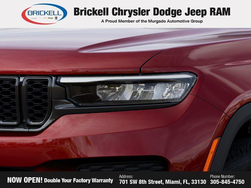 new 2025 Jeep Grand Cherokee car, priced at $40,228