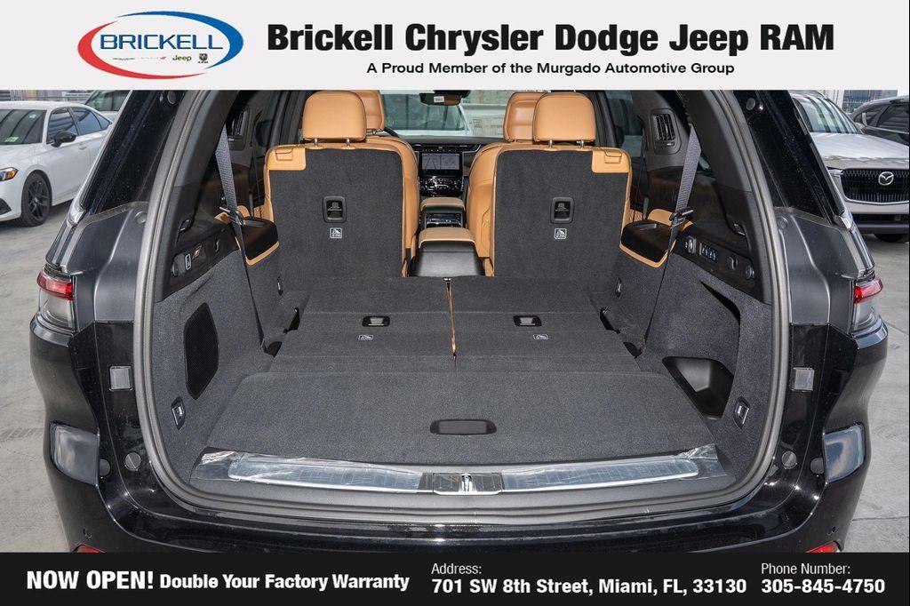 new 2025 Jeep Grand Cherokee L car, priced at $55,085