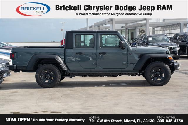 new 2025 Jeep Gladiator car, priced at $43,006