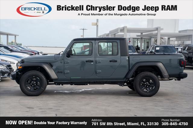 new 2025 Jeep Gladiator car, priced at $43,006