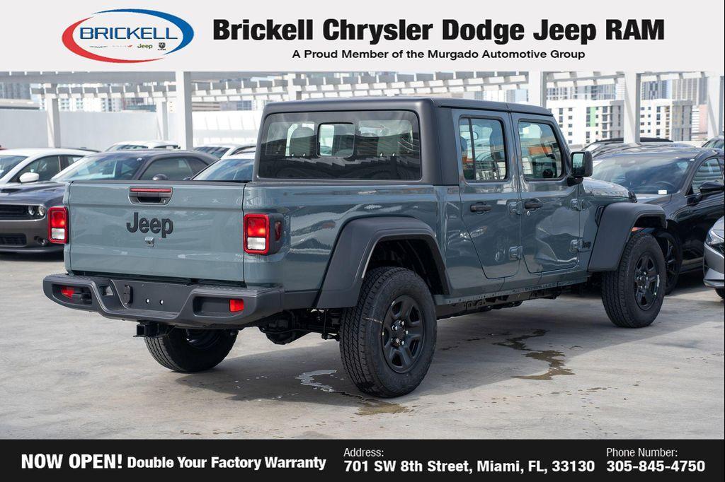 new 2025 Jeep Gladiator car, priced at $41,506