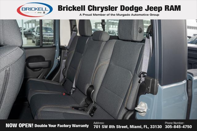 new 2025 Jeep Gladiator car, priced at $43,006