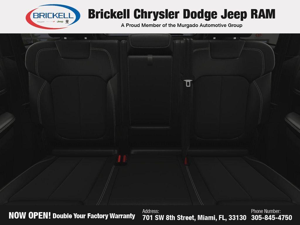 new 2025 Jeep Grand Cherokee car, priced at $38,258